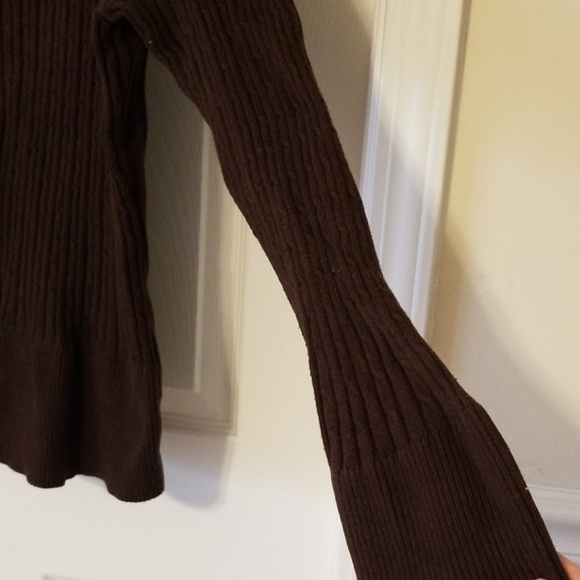 *SOLD* Apt 9 Chocolate Brown Cable Knit Sweater. - Picture 5 of 8